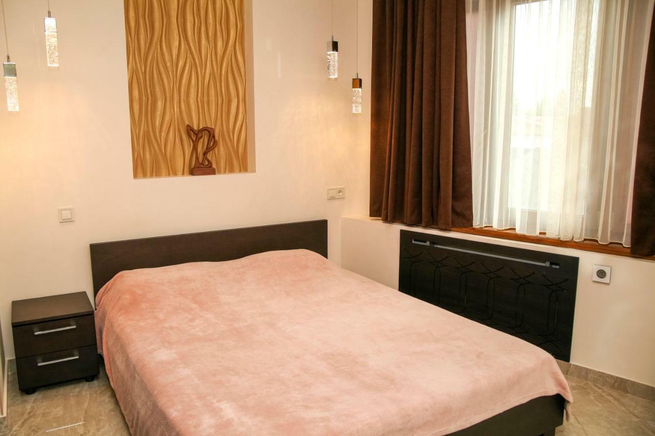 Apartment Luxe Paris Odesa Exterior foto
