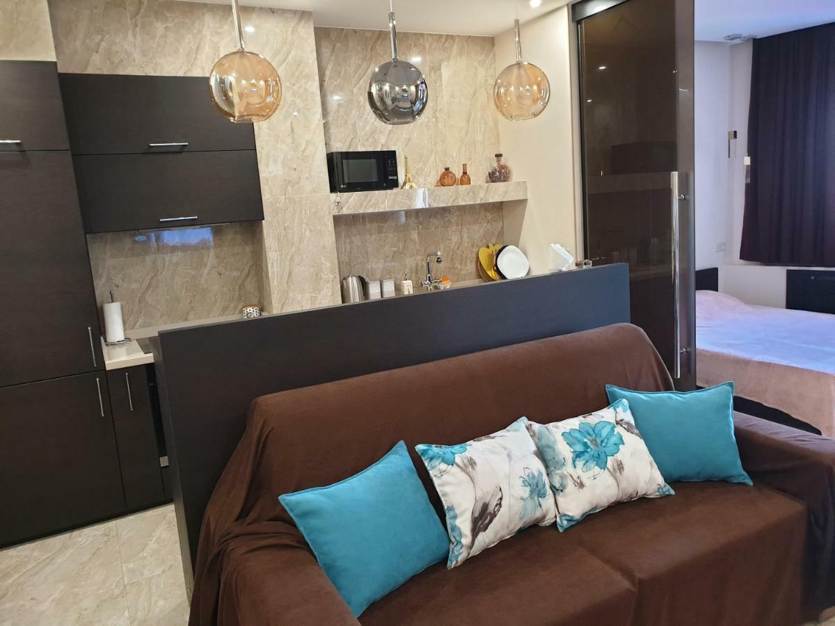 Apartment Luxe Paris Odesa Exterior foto