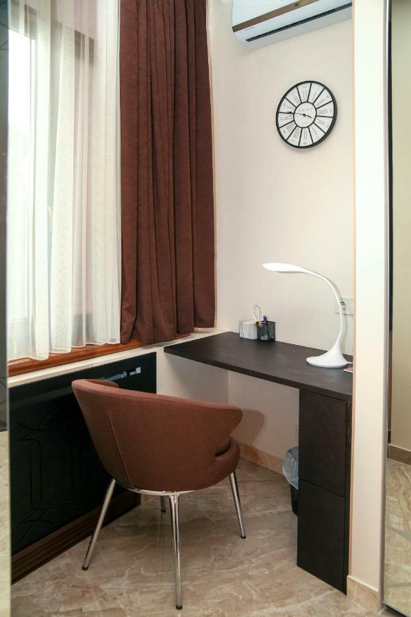 Apartment Luxe Paris Odesa Exterior foto